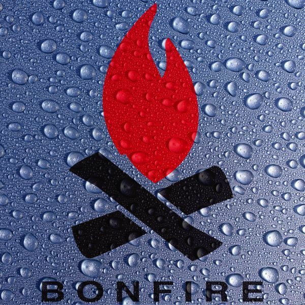 送料無料◆BONFIRE 焚火 カッティングステッカー◆ブラック｜25cm｜超防水 UVカット 屋外使用可【C001】