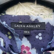 【大きいサイズ】LAURA ASHLEY　ローラアシュレイ 花柄 総柄　半袖　ネイビー　ピンタック シャツ_画像4