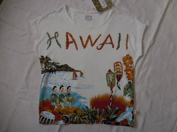 未使用タグ付 UNIQLO×イオラニ・スポーツウェア コラボ　UT　Tシャツ HAWAII ハワイ ‘IOLANI Hawaiian Classics S ＠5月限定送料無料