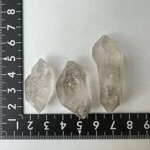 【E21571】まとめ売り チベットの水晶 両錐 石墨 天然石 鉱物 パワーストーン チベット産 水晶 原石