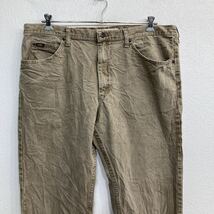 Lee デニムパンツ W42 リー レギュラーフィット カーキ ビッグサイズ メキシコ製 古着卸 アメリカ仕入 2306-1341_画像2