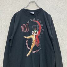 JERZEES 長袖Tシャツ Mサイズ キャラクター プリントロンT 黒 ブラック 古着卸 アメリカ仕入 a507-5250_画像2