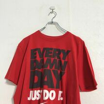 NIKE 半袖 プリント TシャツL レッド ナイキ ビッグプリント スポーツ 古着卸 アメリカ仕入 a507-6005_画像2