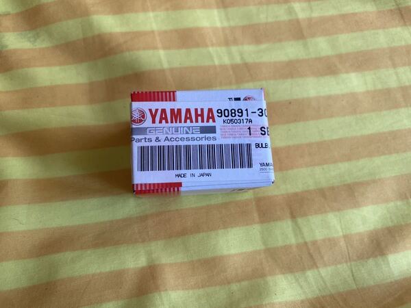 ヘッドライトバルブ 90891-30033 ヤマハ 純正 新品 バイク 部品 Genuine ジョグ JOG系 YAMAHA純正部品