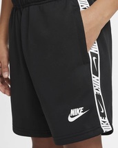 NIKE リピート Tシャツ ハーフパンツ セットアップ 黒 ブラック 150 ナイキ スポーツウェア 上下セット DQ5102-010 DV0327-010_画像6