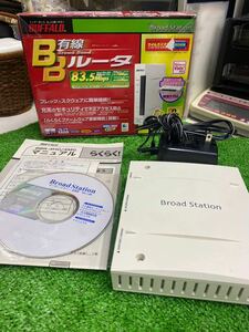 ○G8713 BUFFALO 優先ルーター　ブロードバンドルーター BBR-4MG○