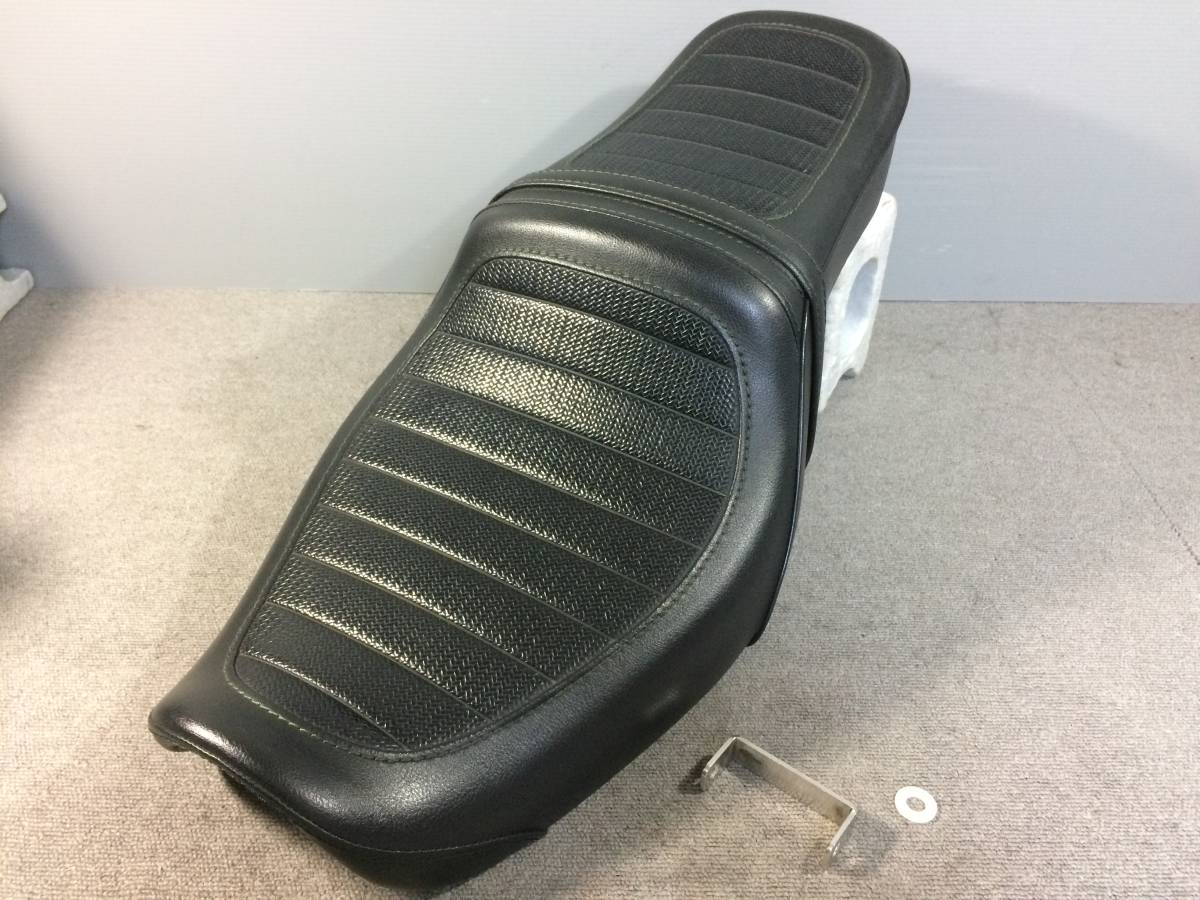 ヤフオク! -「スポーツスター シート キング」の落札相場・落札価格