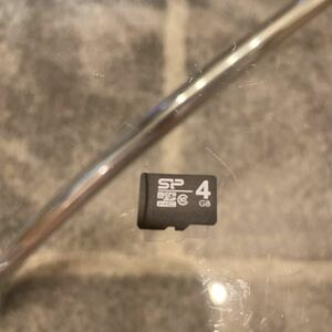 micro SDカード　4GB