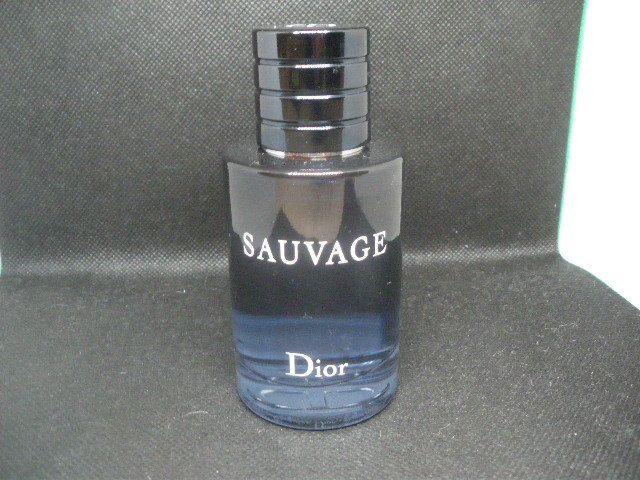 残量85% Christian Dior SAUVAGE クリスチャン ディオール