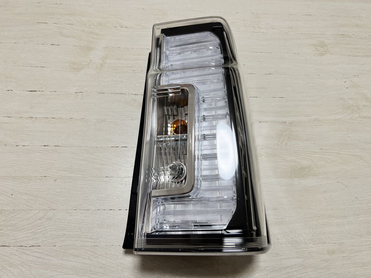 ヤフオク! -「タントカスタム la600s 後期 テール」の落札相場・落札価格