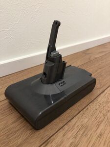 【純正中古品】dyson ダイソン V8 純正バッテリー SV10 【ジャンク品】