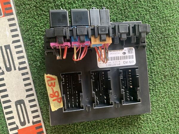 アウディ A3 8P コンピュータ ③