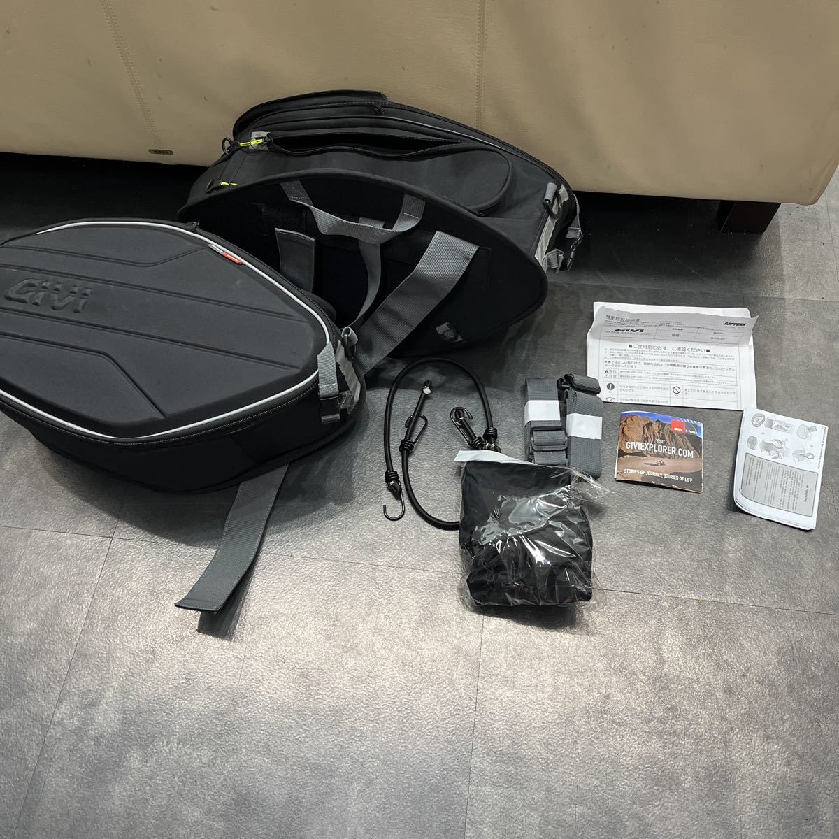 ヤフオク! -「(givi ジビ)」(サドルバッグ、サイドバッグ