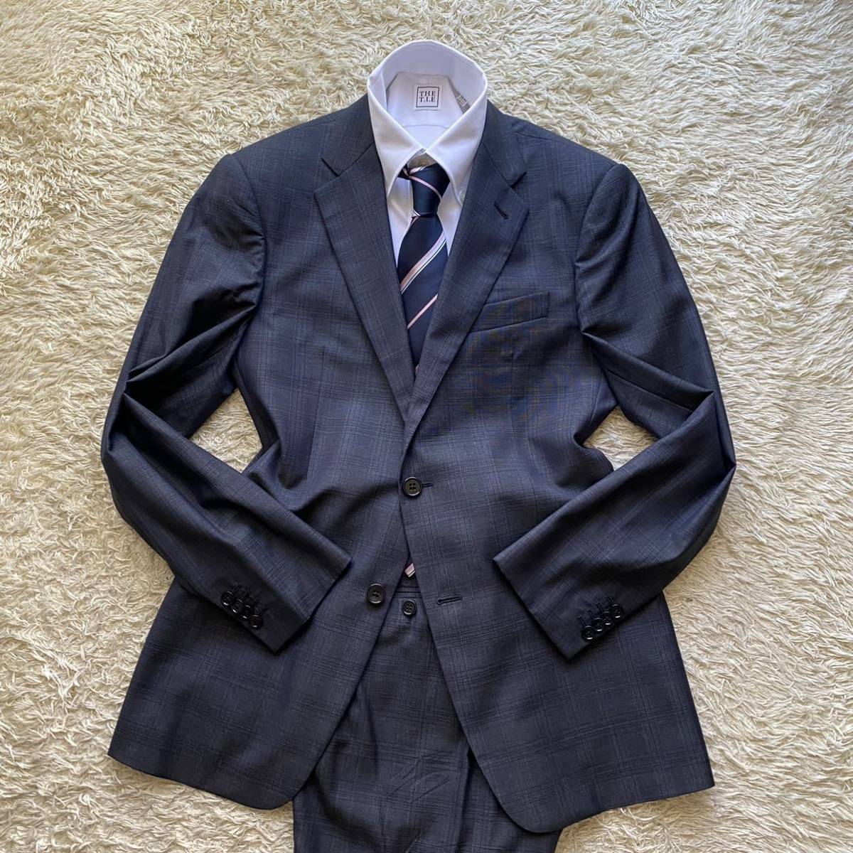 エンポリオアルマーニ 『紳士の風格』 EMPORIO ARMANI スーツ