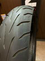 中古MCタイヤ 2020年製造 DUNLOP ARROWMAX GT601 140/70-17 ダンロップ アローマックス 140 70 17 4020 A1740_画像2