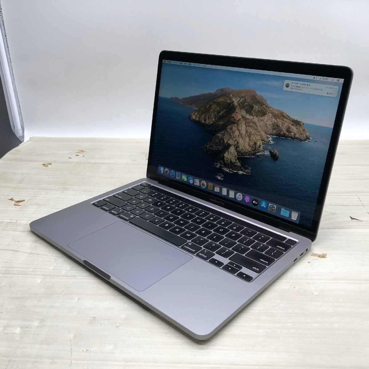 Apple MacBook Pro 13-inch 2020 Four Thunderbolt 3 ports Core i5