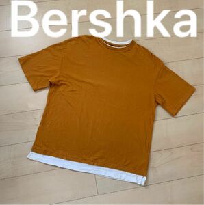 Bershka Tシャツ