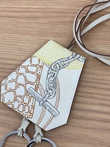 未使用品　HERMES　エルメス　ロングネックレス　クロシェット ナタ　イン＆アウト柄　キーリング　_画像3