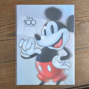 Disneyクリアファイル　読売新聞