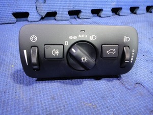 Volvo ボルボ V40 MB4164T 等 ライト スイッチ 品番 30739425 [6148]