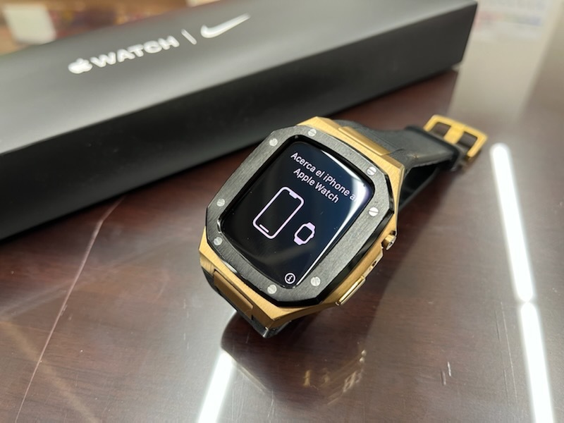 Apple Watch Nike Series 6 GPSモデル 44mm MYYH2J/A Model A2352 高級
