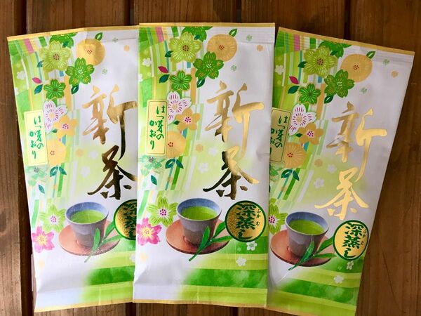 2023年産 新茶 静岡県産 深むし茶　初芽の香り１００ｇ×3袋 ×2セット深蒸茶　緑茶！ギフトに最適！風味香抜群！ 