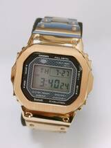 美品◆CASIO　カシオ◆G-SHOCK Gショック ◆カスタム　金色・ゴールドカラー◆DW 5600E CASIO 　 腕時計　ベゼル　ベルト_画像1