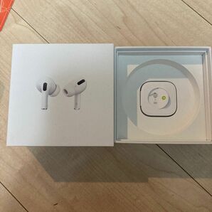 AirPods 空箱　Apple MMEF2J/A ワイヤレスイヤホン Wireless with CASE エアーポッズ