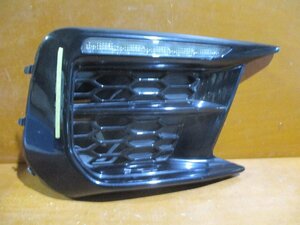  prompt decision WRX STI VAB latter term right foglamp cover daylight original front bumper / foglamp 