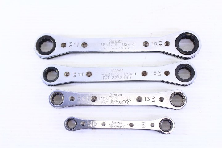 rbm スナップの値段と価格推移は?|5件の売買データからrbm スナップ