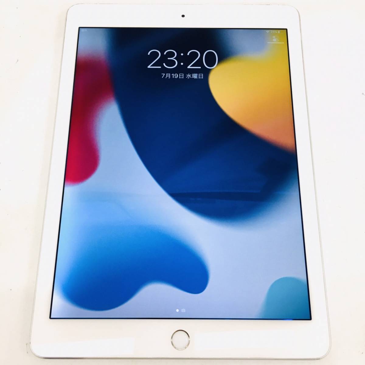 Apple iPad Air 第1世代64GB MD796J/A | JChere雅虎拍卖代购