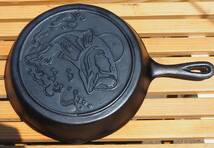 LODGE Wildlife Series “Bass Fish Cast Iron Frying Pan 10“ Skillet Vintage_画像8