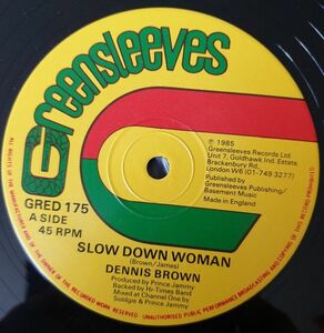 英12 Dennis Brown Slow Down Woman GRED175 Greensleeves Records /00250