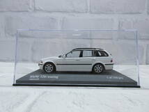 ミニカー　1/43　ミニチャンプス　BMW　328i　ツーリング　1999　ホワイト　モデルカー_画像2