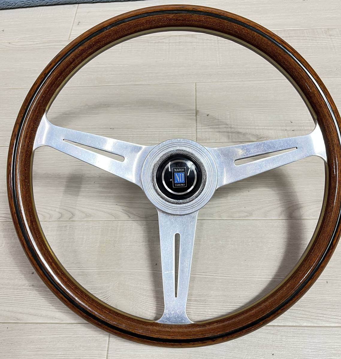 ヤフオク! -「ウッドステアリング 36.5」の落札相場・落札価格