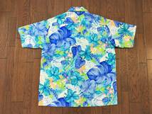 ハワイ製 ヴィンテージ 花柄 アロハシャツ ブルー 青 ハワイアン MADE IN HAWAII １００％アクリル フラワー ボタニカル_画像3