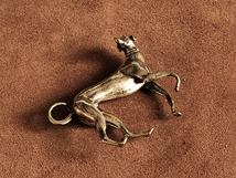 真鍮 キーホルダー（グレイハウンド）犬 イヌ ドッグ ペット 狩猟 ハンティング 置物 キーリング キーチェーン ゴールド 縁起物 干支 動物_画像4