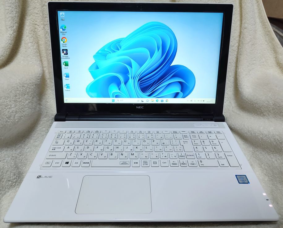 美品 SONY VPCZ1グロッシーカーボン/i7/8GB/SSD256GB/Win11 Pro