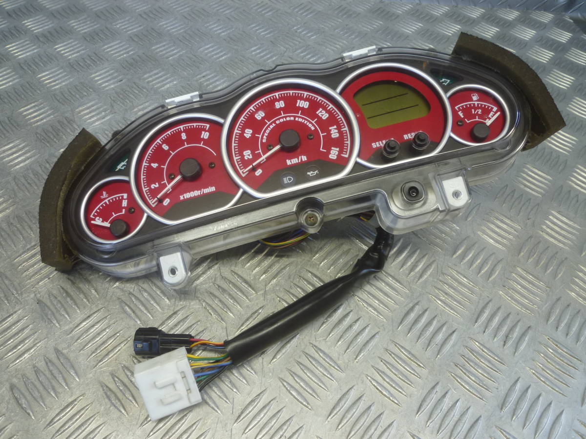 ヤフオク! -「マジェスティ 5連メーター」の落札相場・落札価格