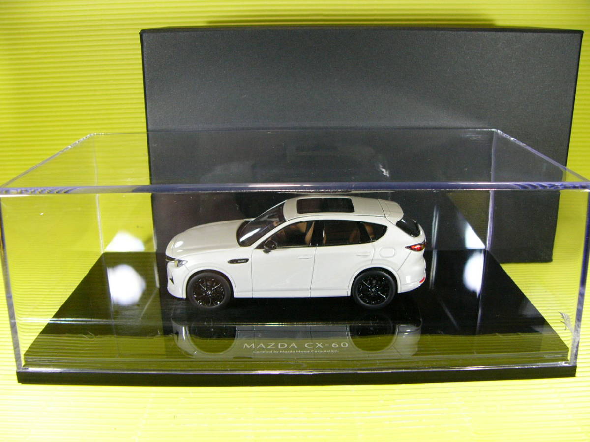 マツダ純正 1/43 マツダ CX-60 PREMIUM SPORTS ロジウムホワイト