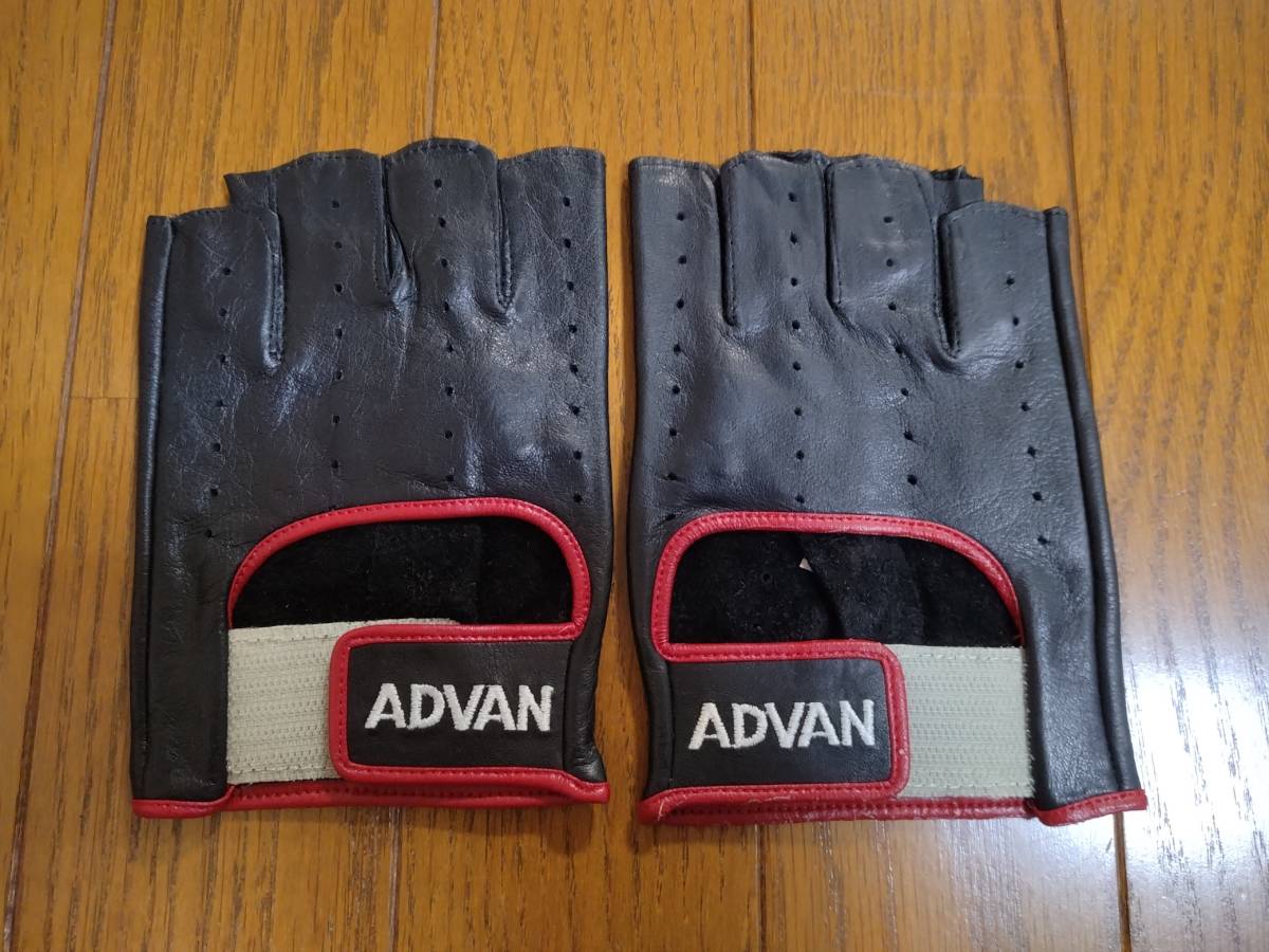 レア! 未使用 CACAZAN ドライビンググローブ 半指メッシュ カカザン