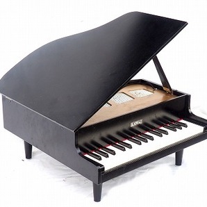 KAWAI 河合楽器製作所 ミニピアノ グランドピアノ ブラック 中古品の画像1