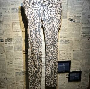 EGOIST Egoist Leopard skinny pants size 1