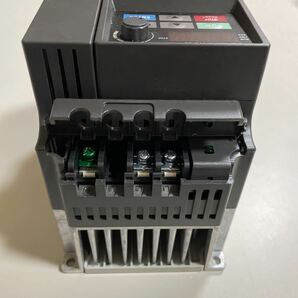 デルタ製品vfd015el21a 1.5kwの画像4