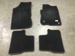  Peugeot 208 floor mat one stand amount set 