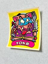 旧ビックリマン 第6弾悪魔 『TON魔』 裏面黄色 (中古品) _画像5