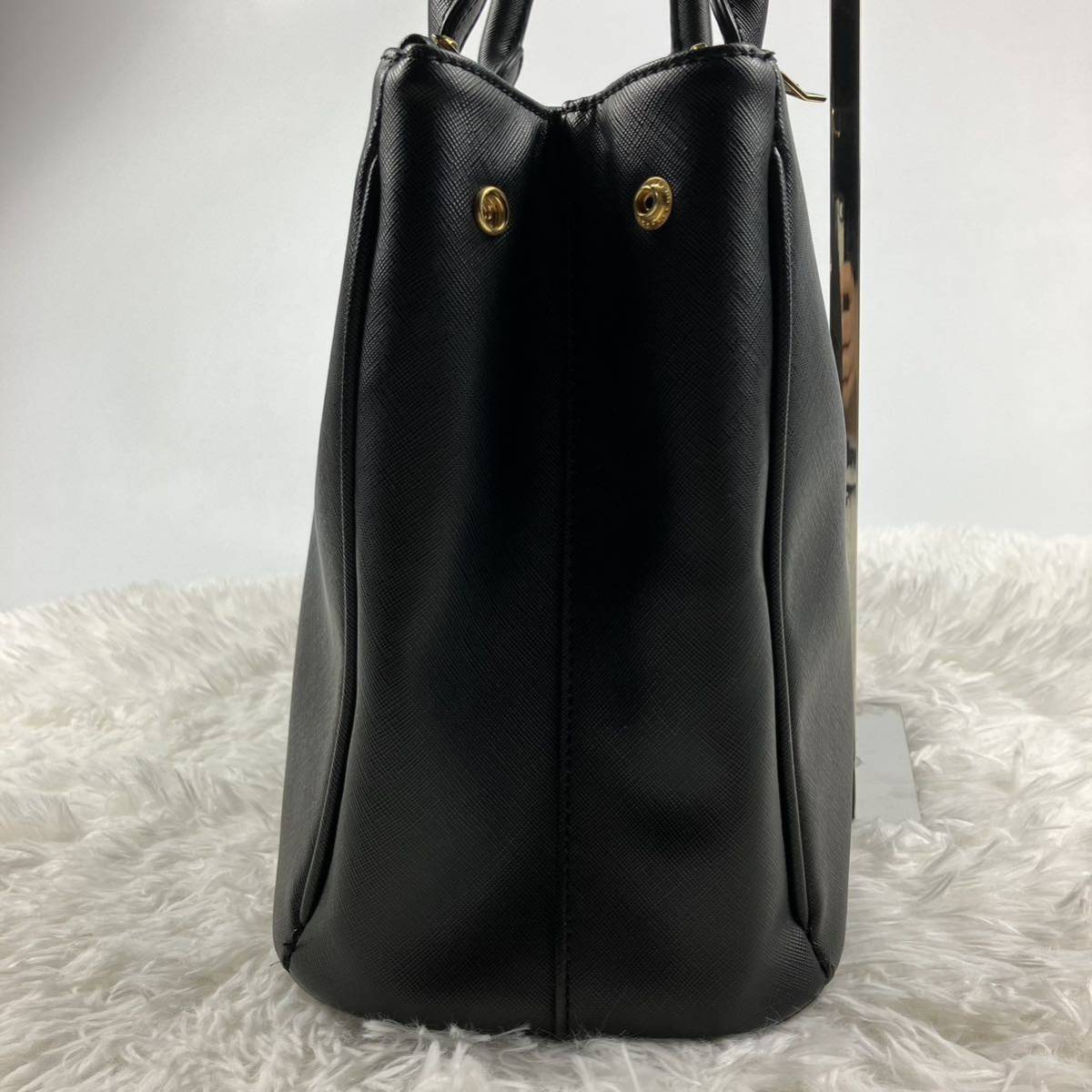 極美品 保存袋付き ヴィヴィアンウエストウッド 2way ブリーフケース