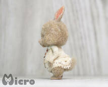 ★Micro★「Rabbit」高さ4.9ｃｍ・うさぎ・ハンドメイド・アンティーク風・羊毛フェルト・ドールハウスなどに★_画像6