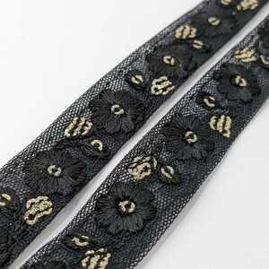 インド刺繍リボン 約17mm メッシュ 黒 花