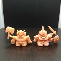 SDガンダム　ガン消し　外伝　騎士マラサイ　闘士ダブルゼータ　肌色　消しゴム　フィギュア　未切り　2体セット_画像1